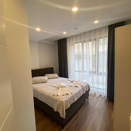 Sisli Merkezde Konforlu Апартаменты Стамбул